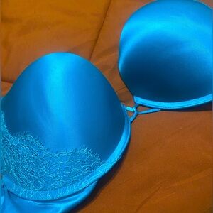 Victoria’s Secret Bombshell Bra